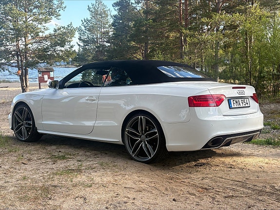 Audi A5 2 of 6