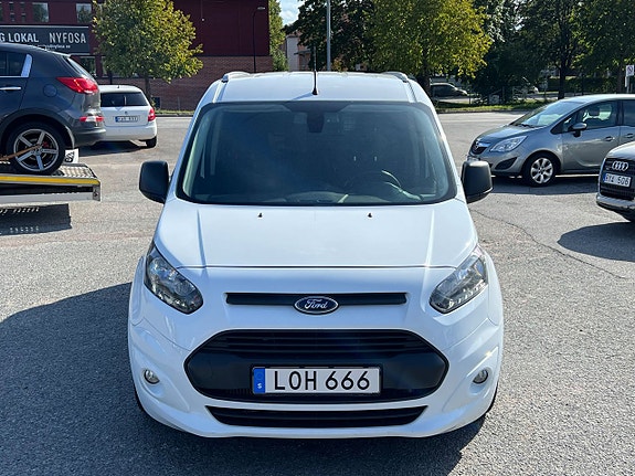 Ford Transit Connect 2 of 20