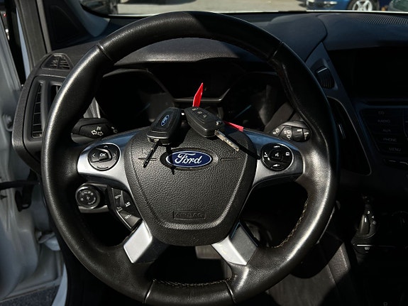 Ford Transit Connect 20 of 20