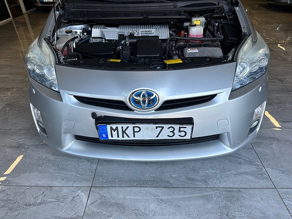 Toyota Prius 11 of 20