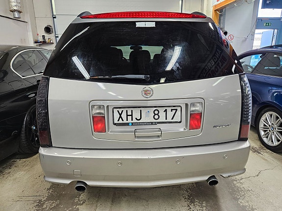 Cadillac SRX 3 of 15