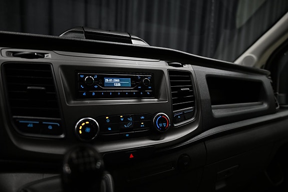 Ford Transit 19 of 26