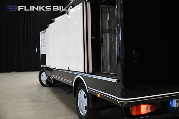Ford Transit 9 of 26