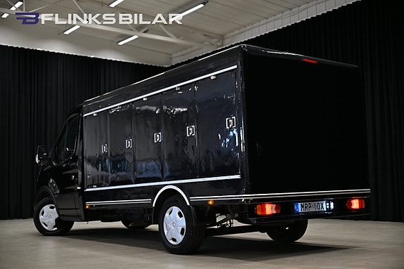 Ford Transit 5 of 5