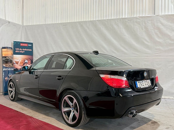 BMW 520 9 of 16