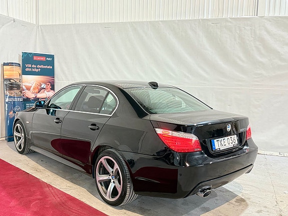 BMW 520 8 of 16
