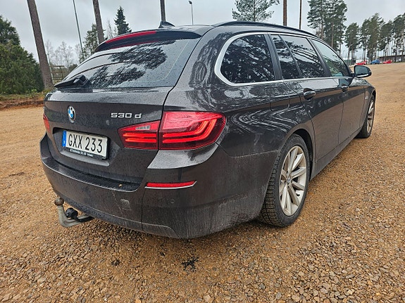 BMW 530d 9 of 16