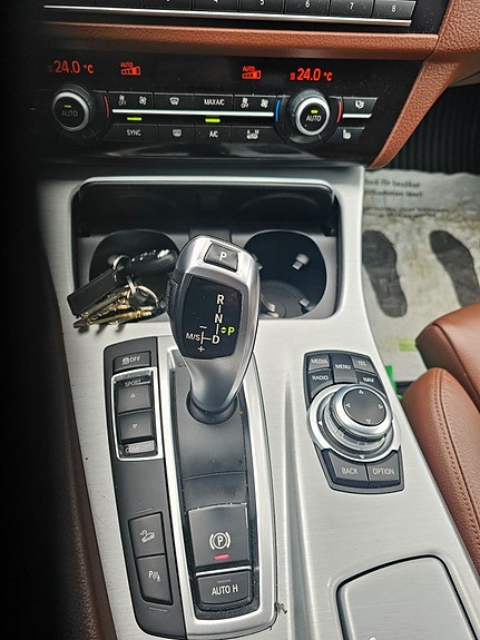 BMW 530d 13 of 16