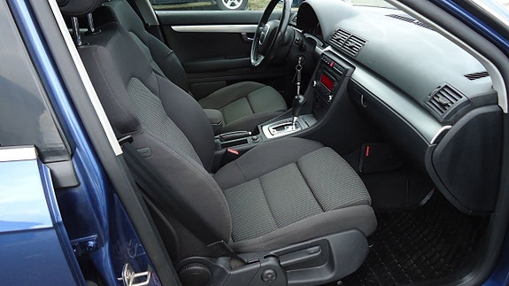 Audi A4 14 of 17