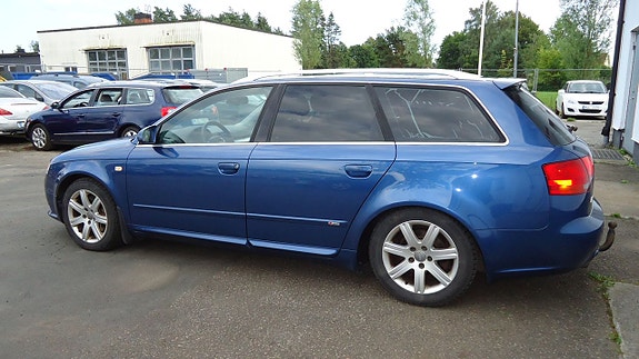 Audi A4 4 of 5