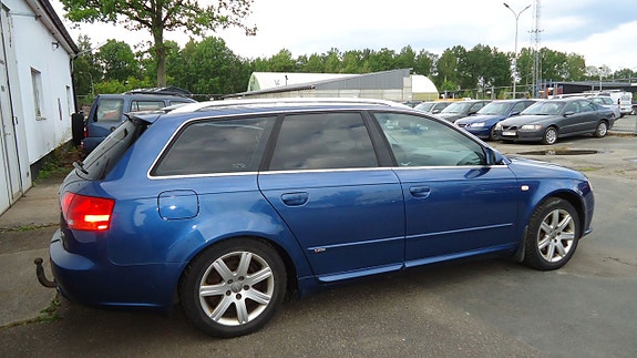 Audi A4 7 of 17