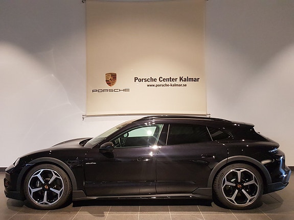 Porsche Taycan Cross Turismo