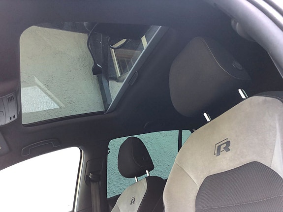 Volkswagen Golf VII 15 of 18