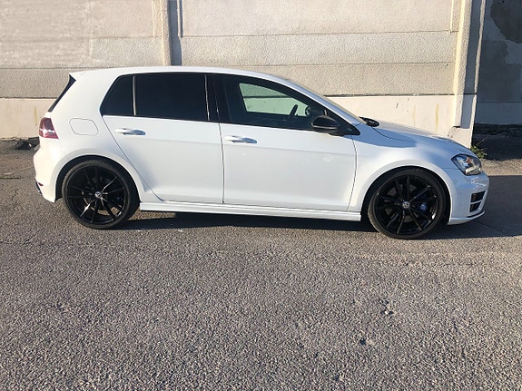 Volkswagen Golf VII 5 of 18
