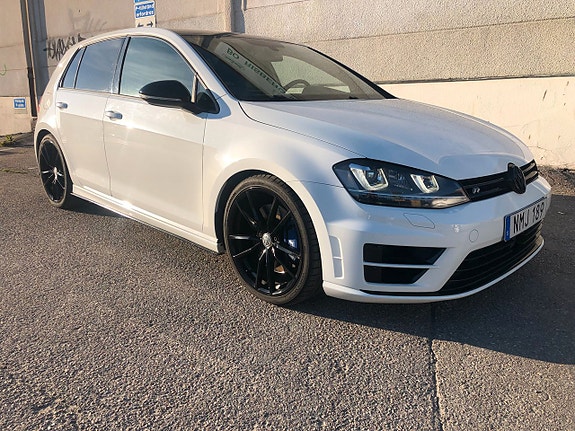 Volkswagen Golf I 2 of 5