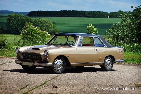 Lancia Flaminia 17 of 30