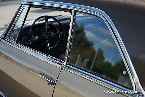 Lancia Flaminia 9 of 30