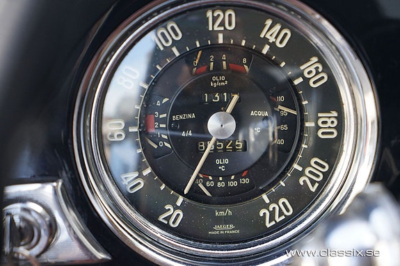 Lancia Flaminia 22 of 30