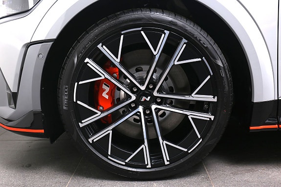 Hyundai Ioniq 5 4 of 28