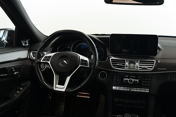 Mercedes-Benz E63 9 of 18
