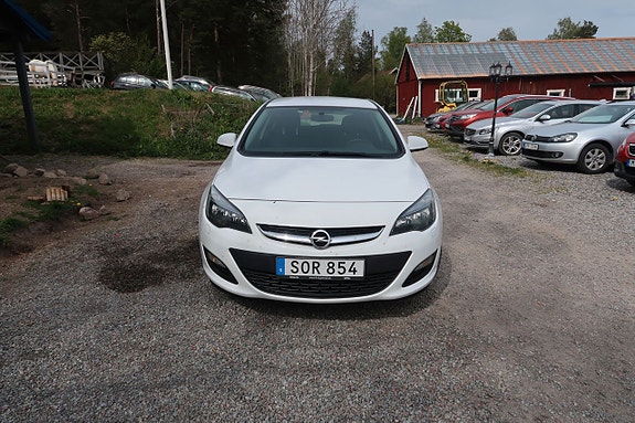 Opel Astra 3 of 5
