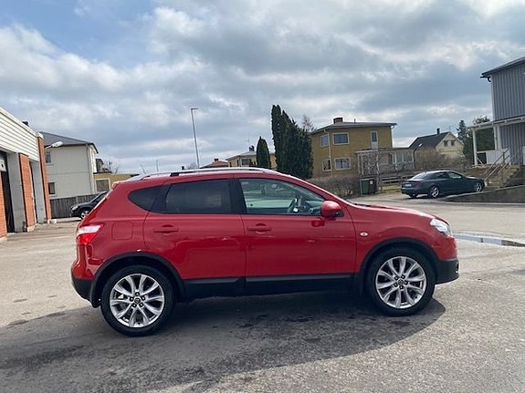 Nissan Qashqai+2