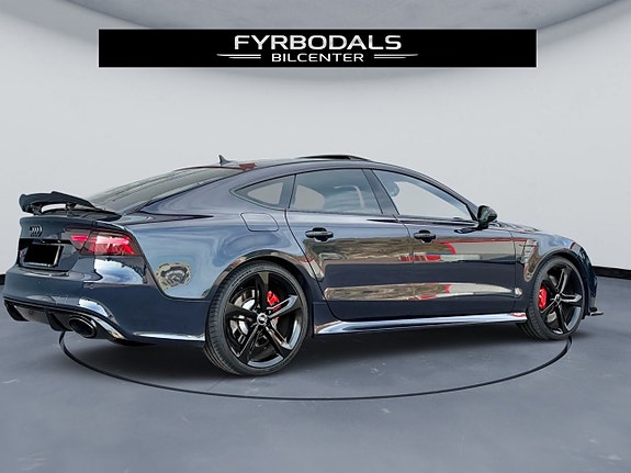 Audi RS7 3 of 5