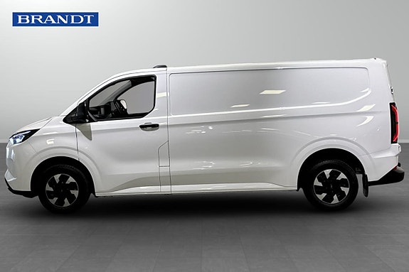 Ford E-Transit 5 of 10