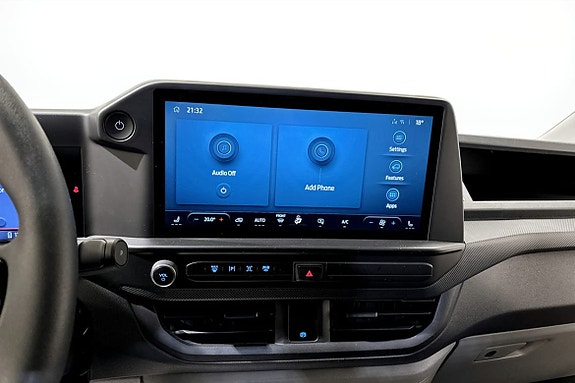 Ford E-Transit 8 of 10