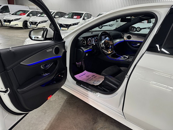 Mercedes-Benz E200 d 5 of 23