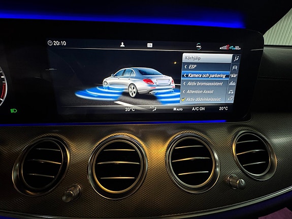 Mercedes-Benz E200 d 20 of 23