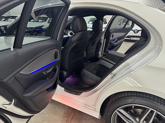 Mercedes-Benz E200 d 6 of 23