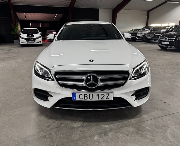 Mercedes-Benz E200 d 8 of 23