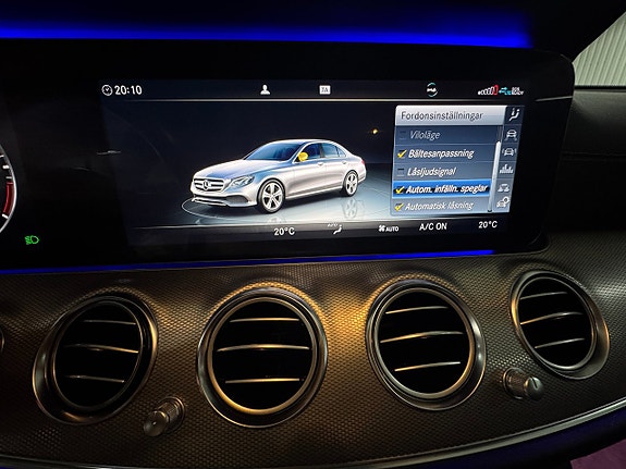 Mercedes-Benz E200 d 22 of 23