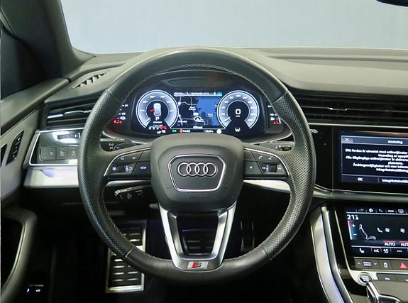 Audi Q8 7 of 9