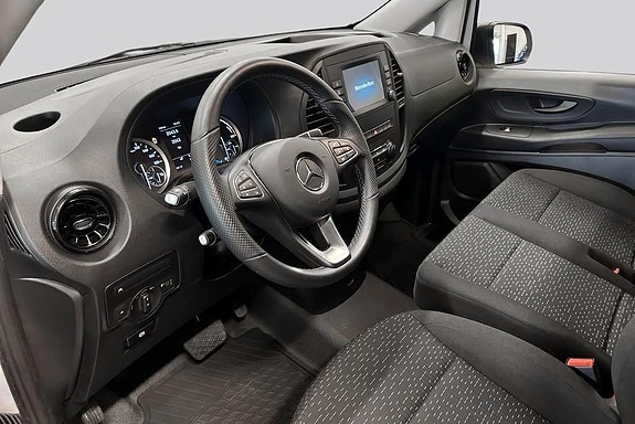 Mercedes-Benz eVito 112 6 of 14