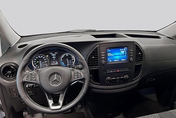 Mercedes-Benz eVito 112 8 of 14