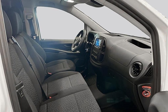 Mercedes-Benz eVito 112 10 of 14