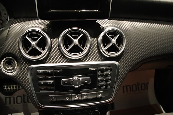 Mercedes-Benz A180 12 of 16