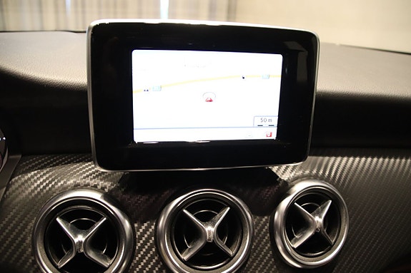 Mercedes-Benz A180 16 of 16