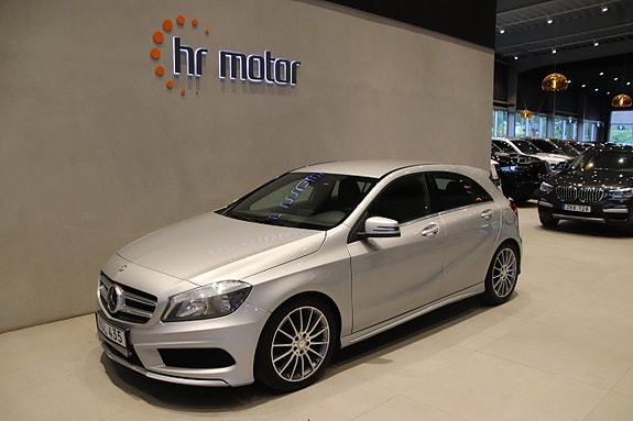 Mercedes-Benz A180 3 of 5