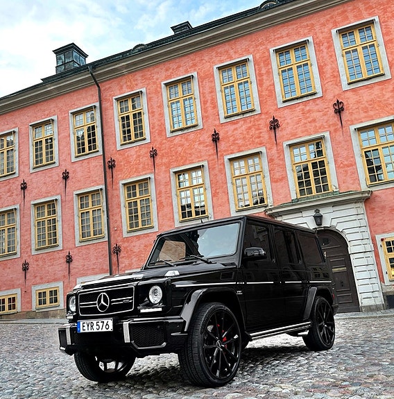 Mercedes-Benz G63 4 of 5