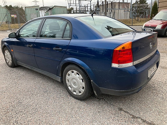 Opel Vectra 3 of 5