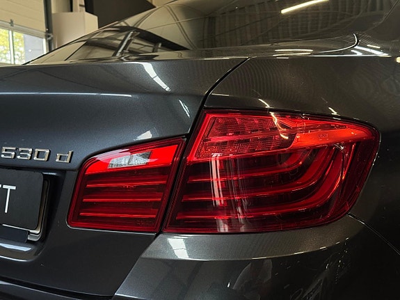 BMW 530d 9 of 18