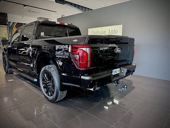 Ford F-150 3 of 5