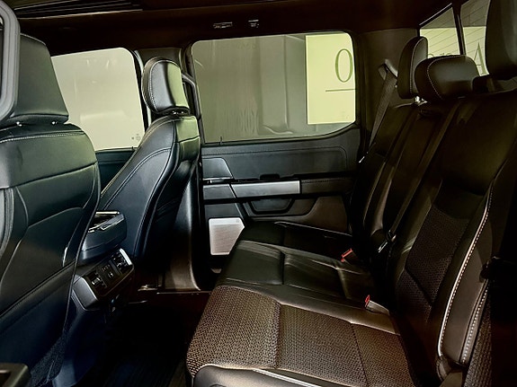 Ford F-150 5 of 5