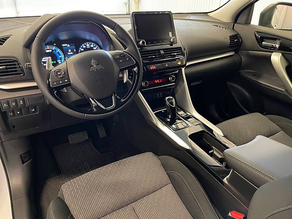 Mitsubishi Eclipse Cross 4 of 22