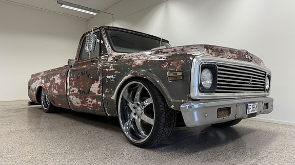 Chevrolet C10 4 of 5