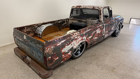 Chevrolet C10 7 of 20
