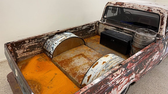Chevrolet C10 8 of 20